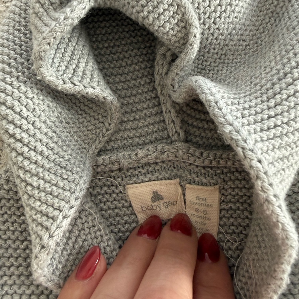 Baby Gap Soft Gray Knit Baby Sweater - Picture 2 of 5